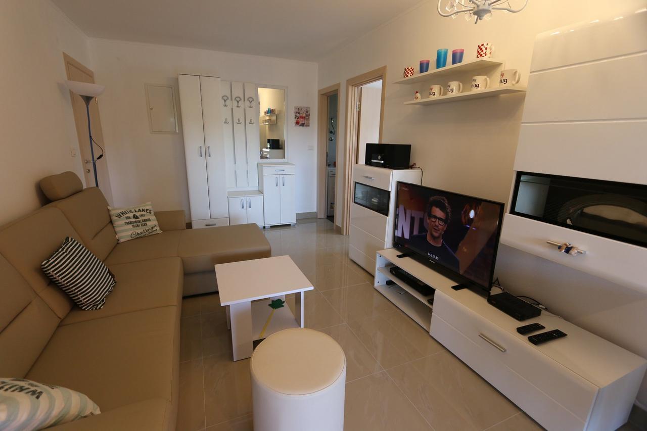 Apartments Saramandic Šilo Extérieur photo
